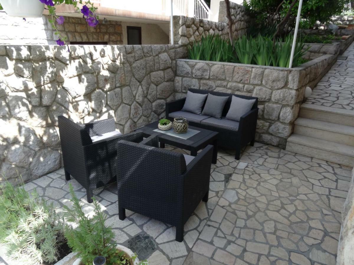Apartments Anita Цриквеница Экстерьер фото